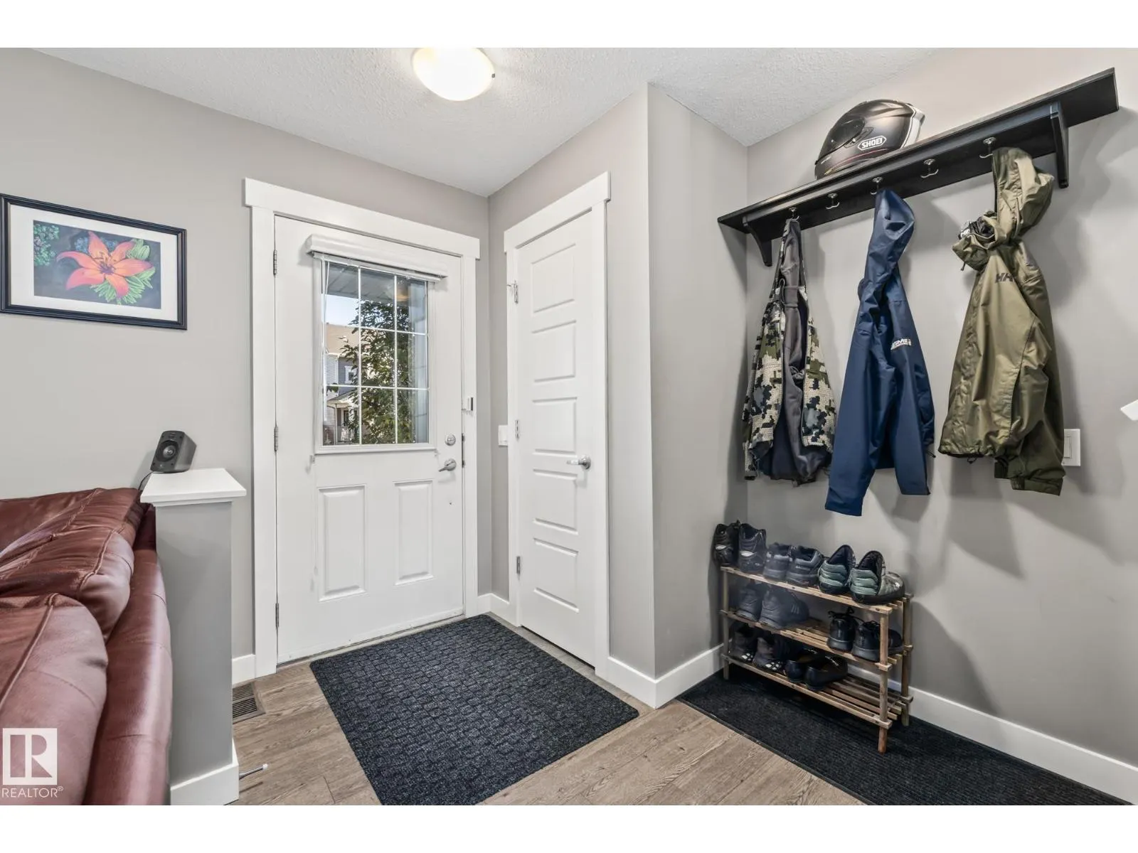 7358 EDGEMONT WY NW