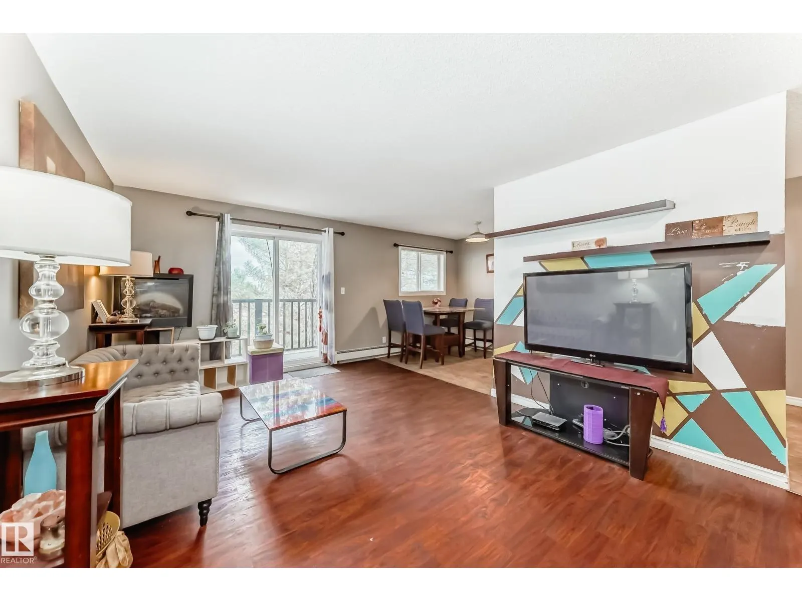 #305 12710 127 ST NW