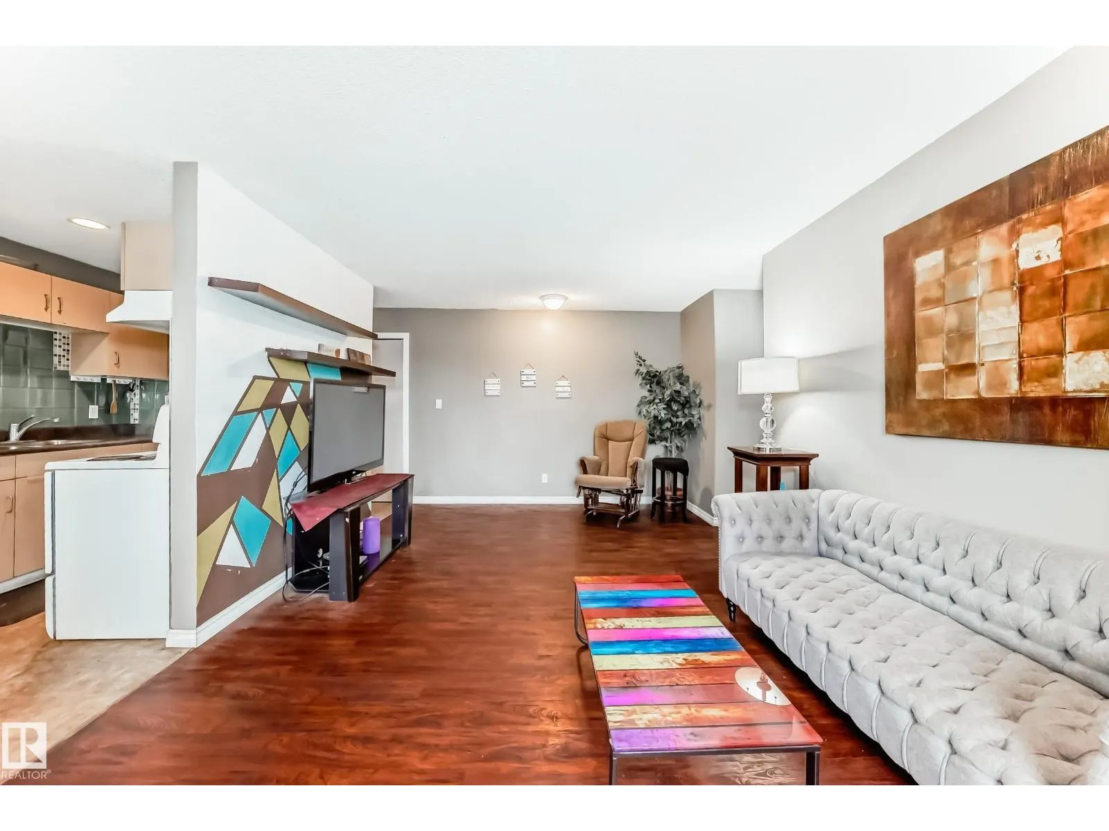 #305 12710 127 ST NW