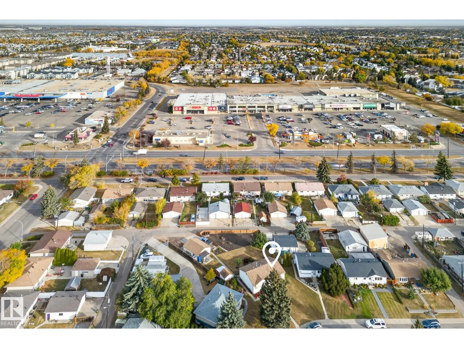 12236 136 AV NW