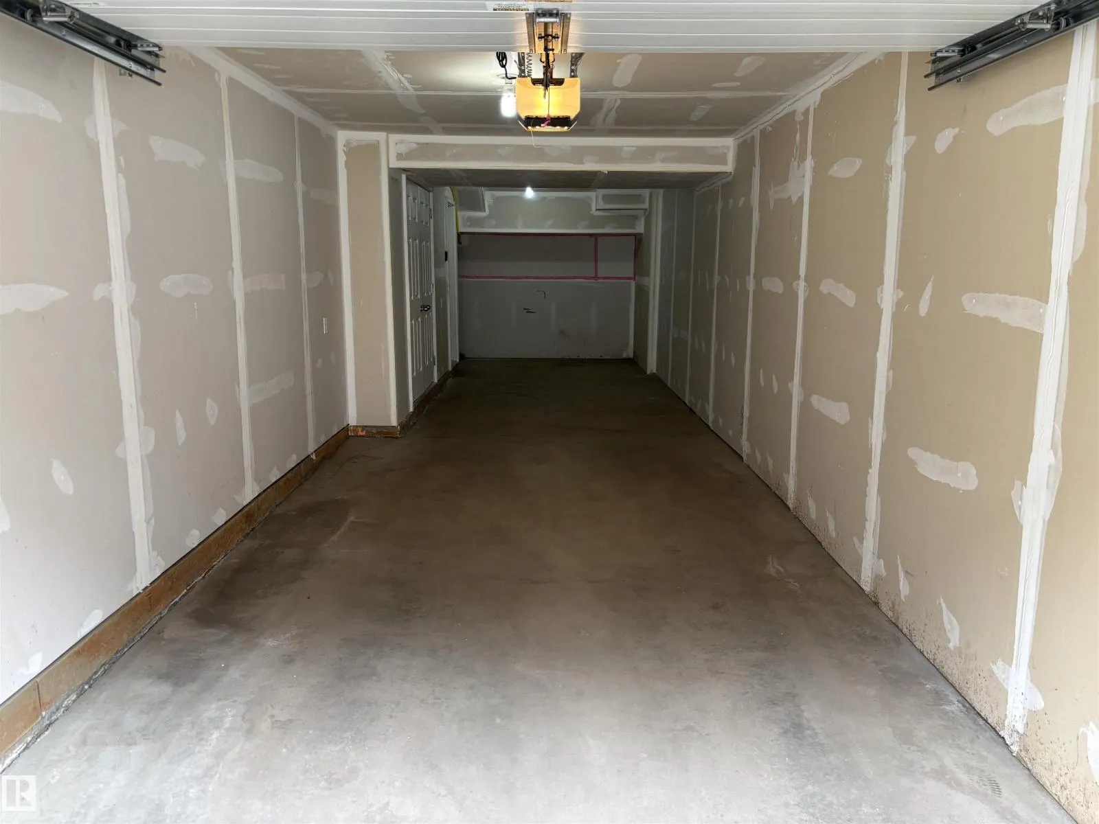 563 ORCHARD BV SW