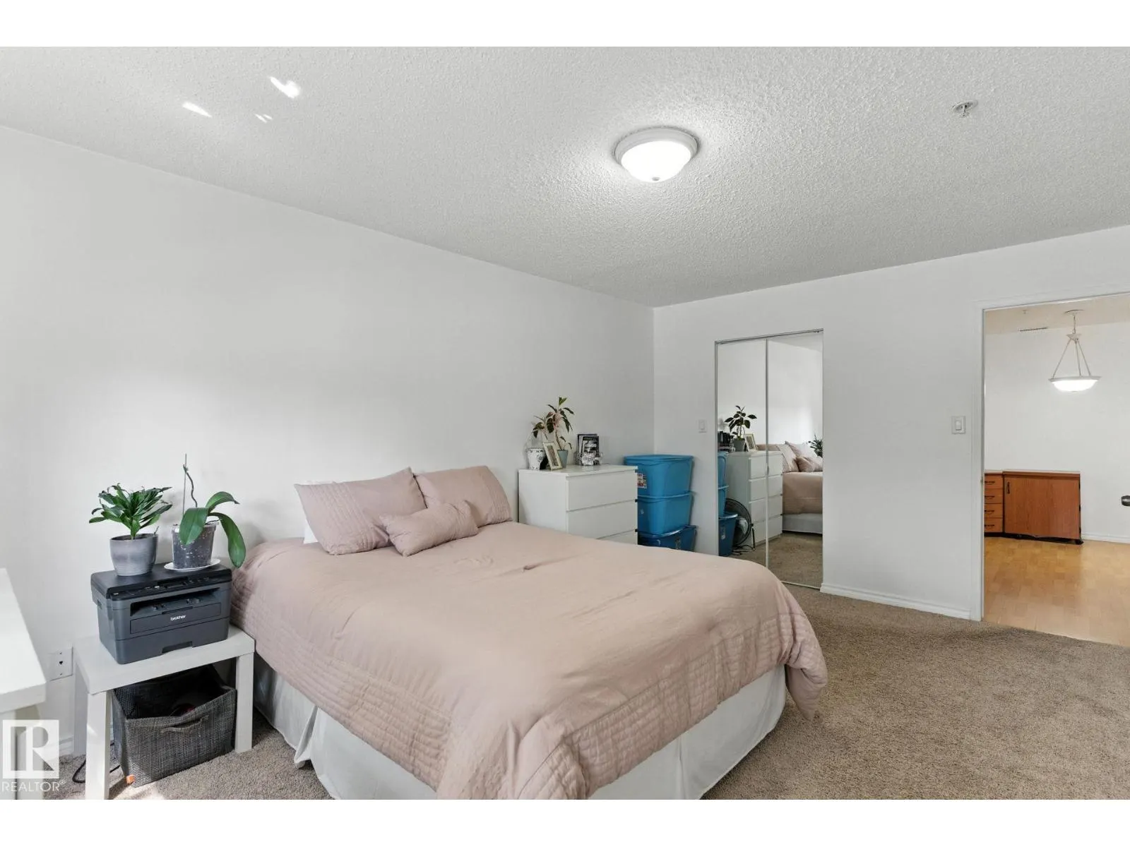 #125 16303 95 ST NW