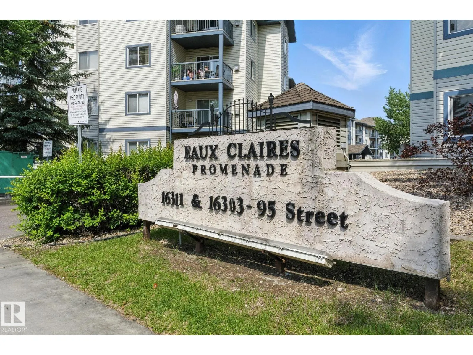 #125 16303 95 ST NW