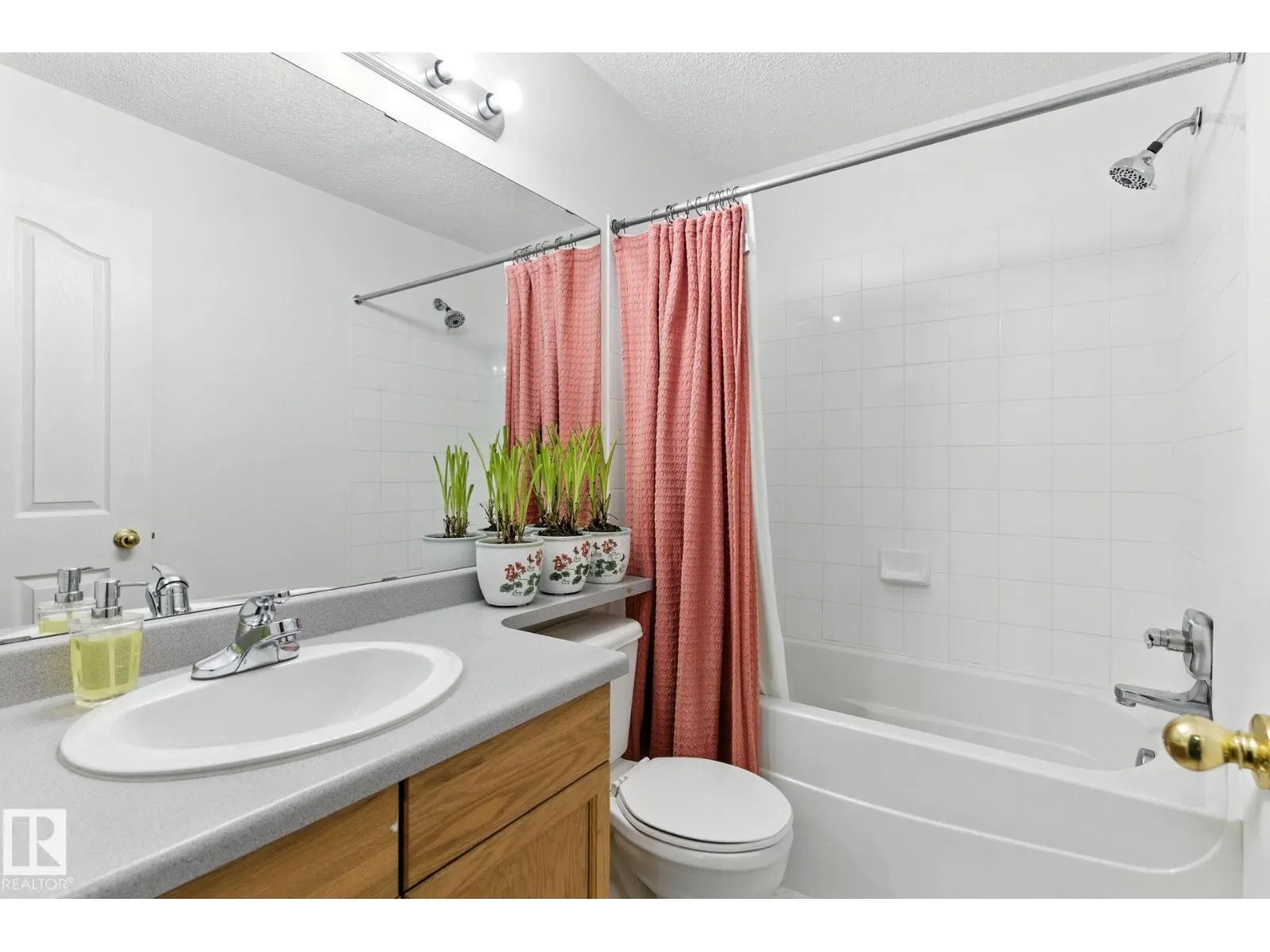 #125 16303 95 ST NW