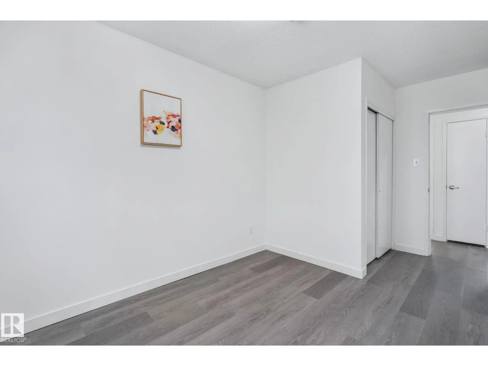 6123 144 AV NW