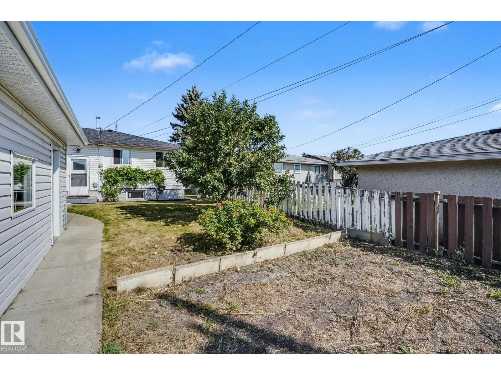 6123 144 AV NW