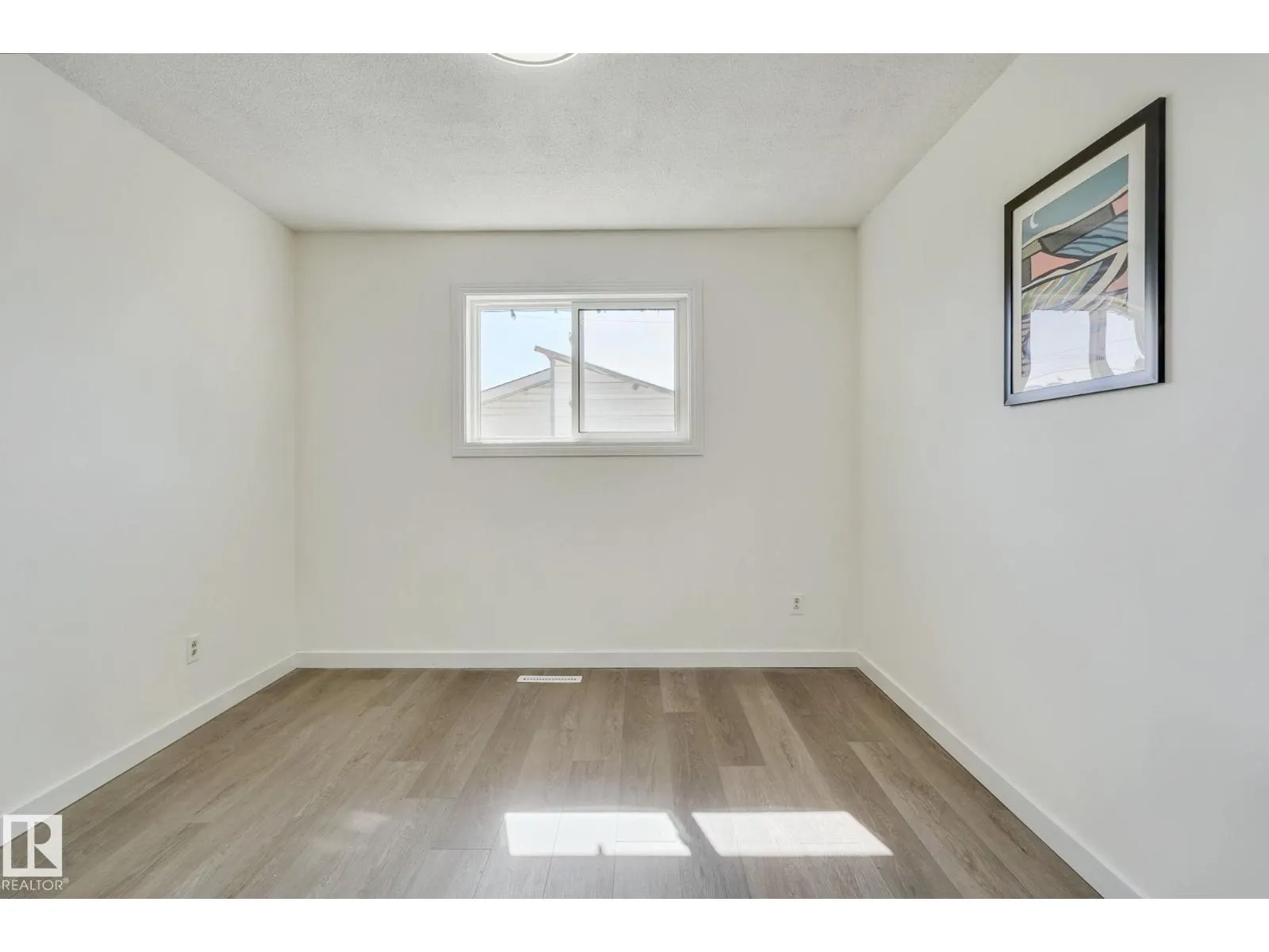 6123 144 AV NW
