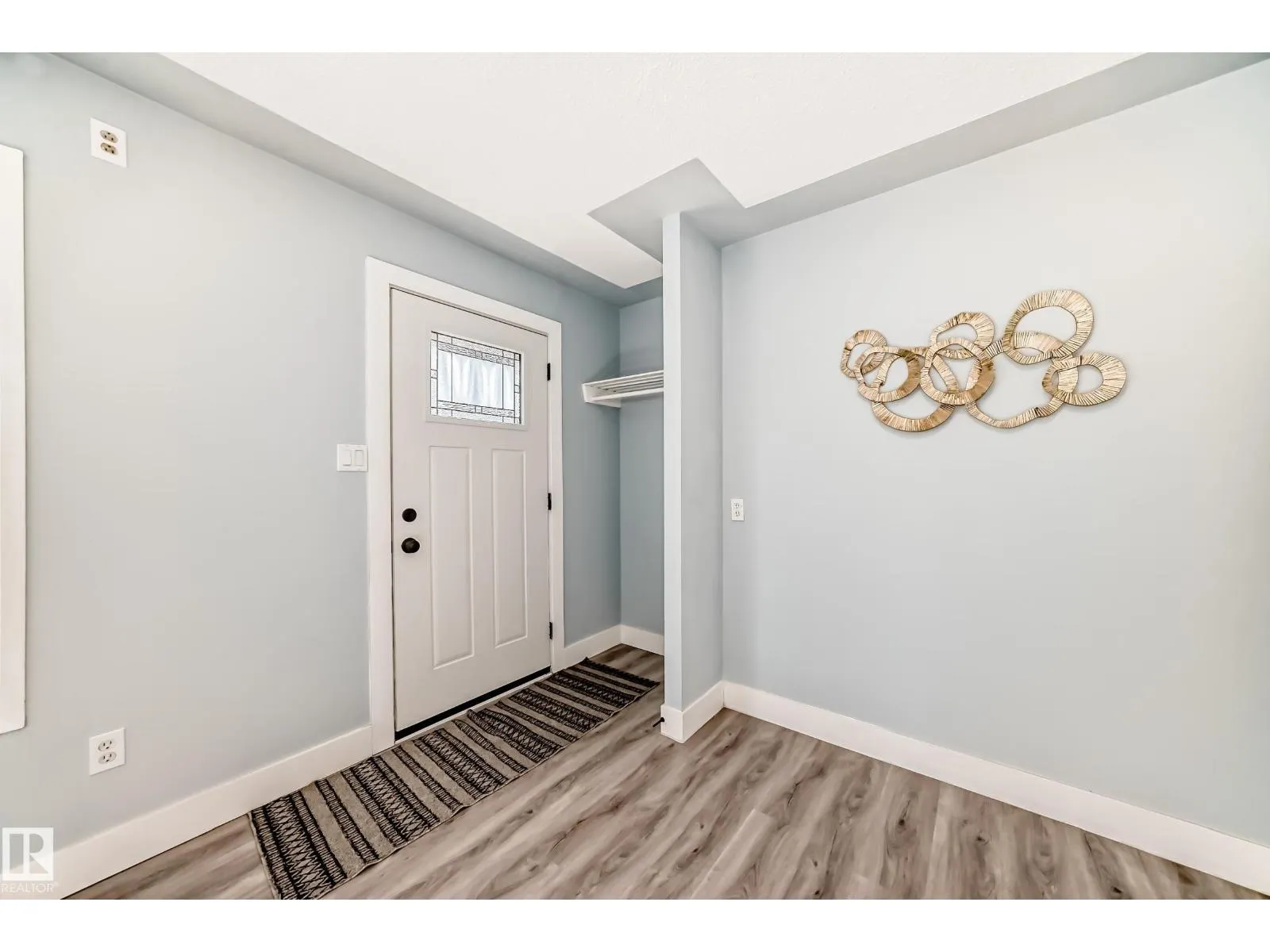 7104 129 AV NW