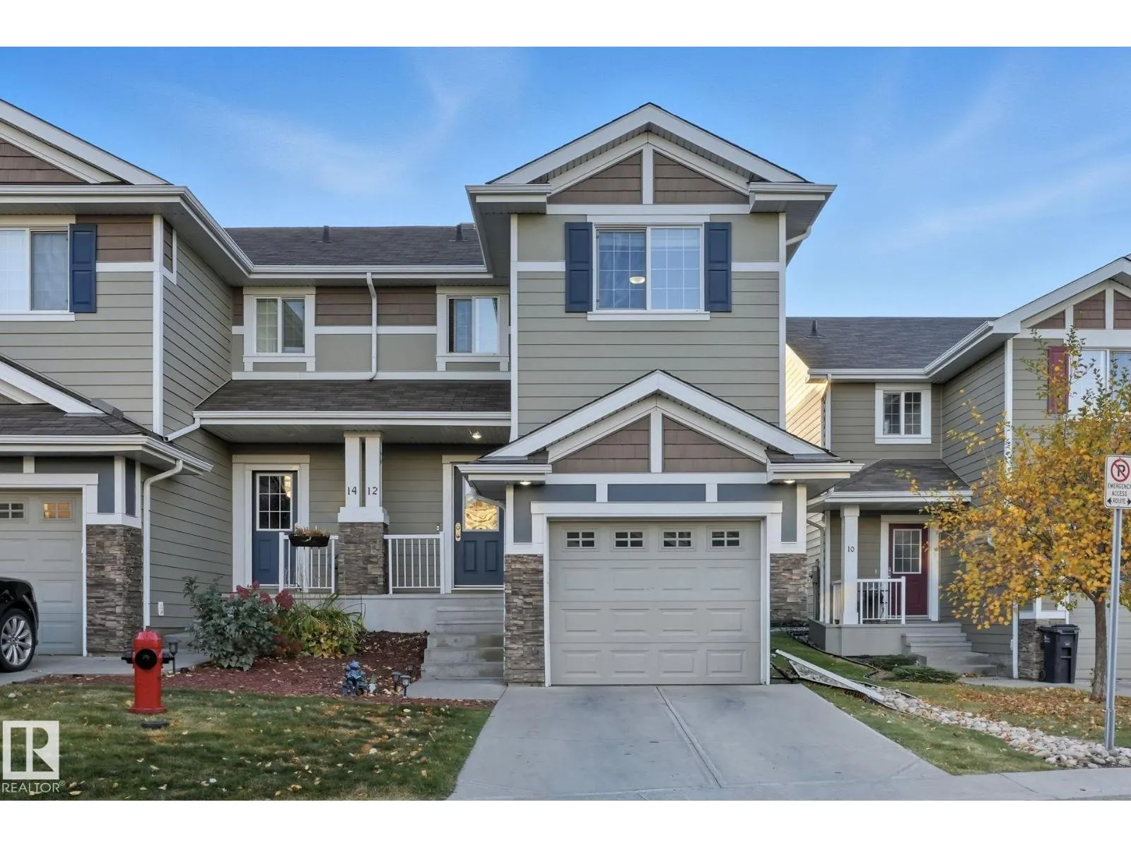 #12 219 CHARLOTTE WY