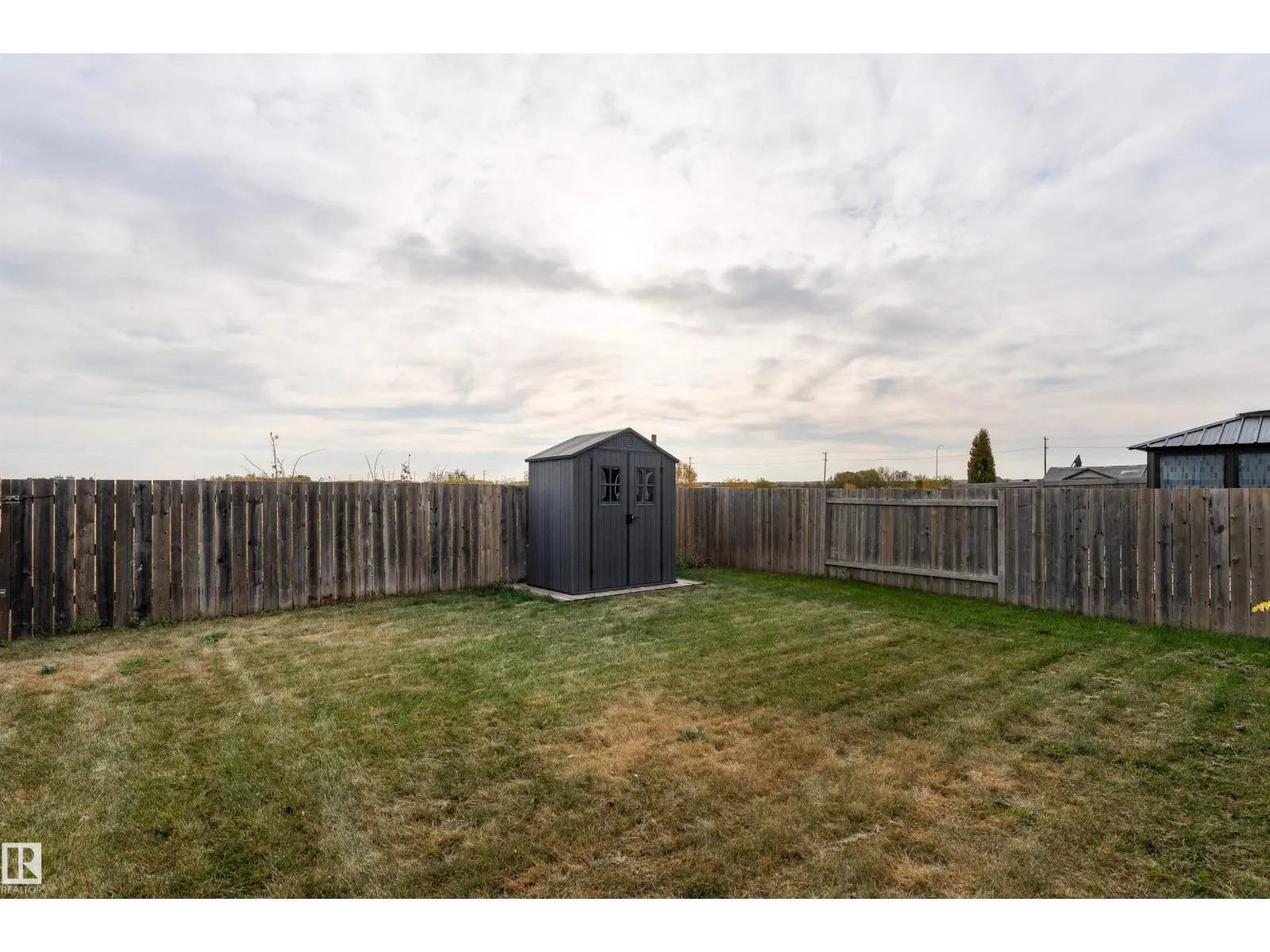 5305 45 ST