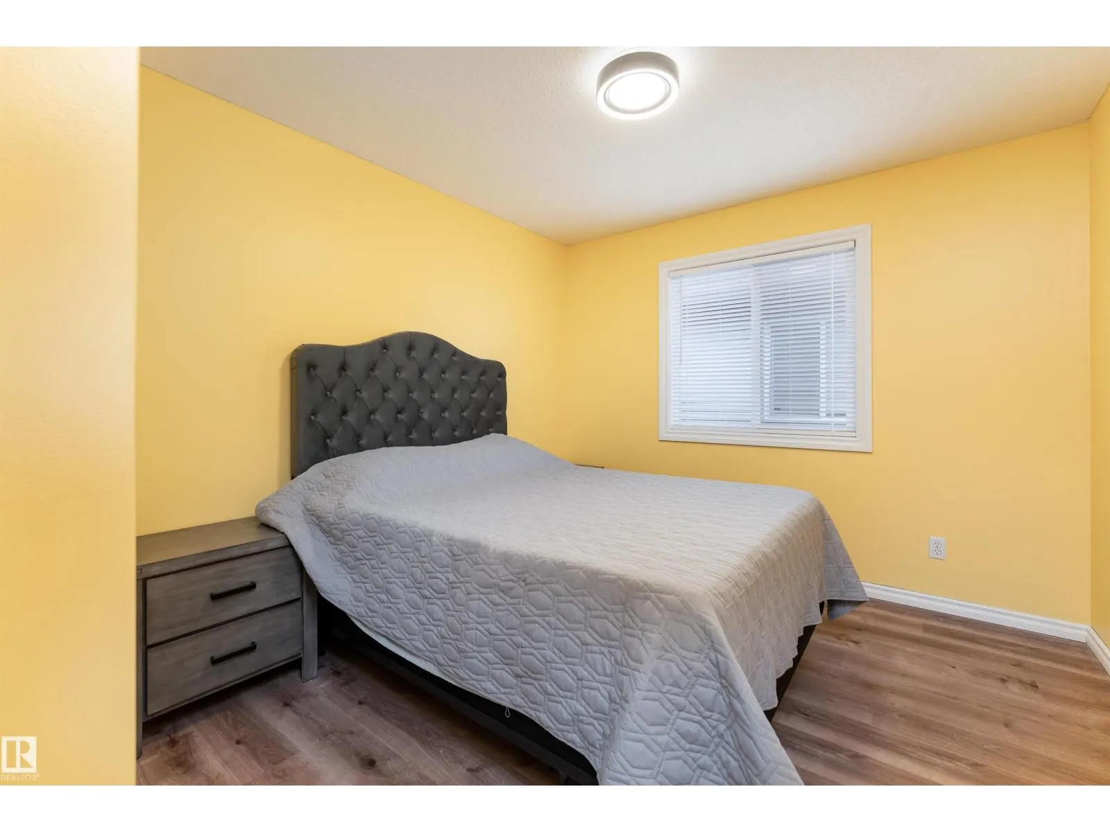 5305 45 ST