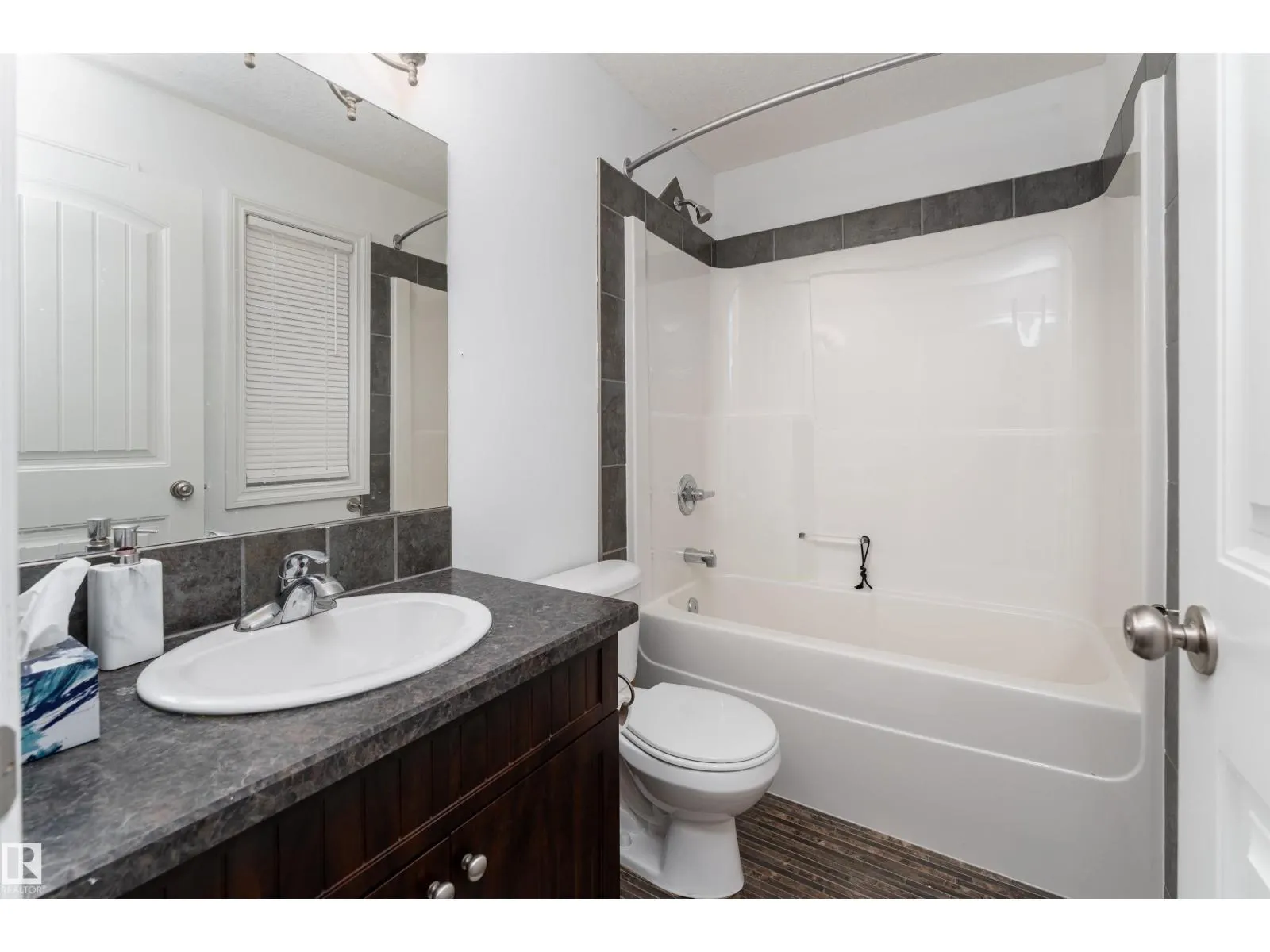 5305 45 ST