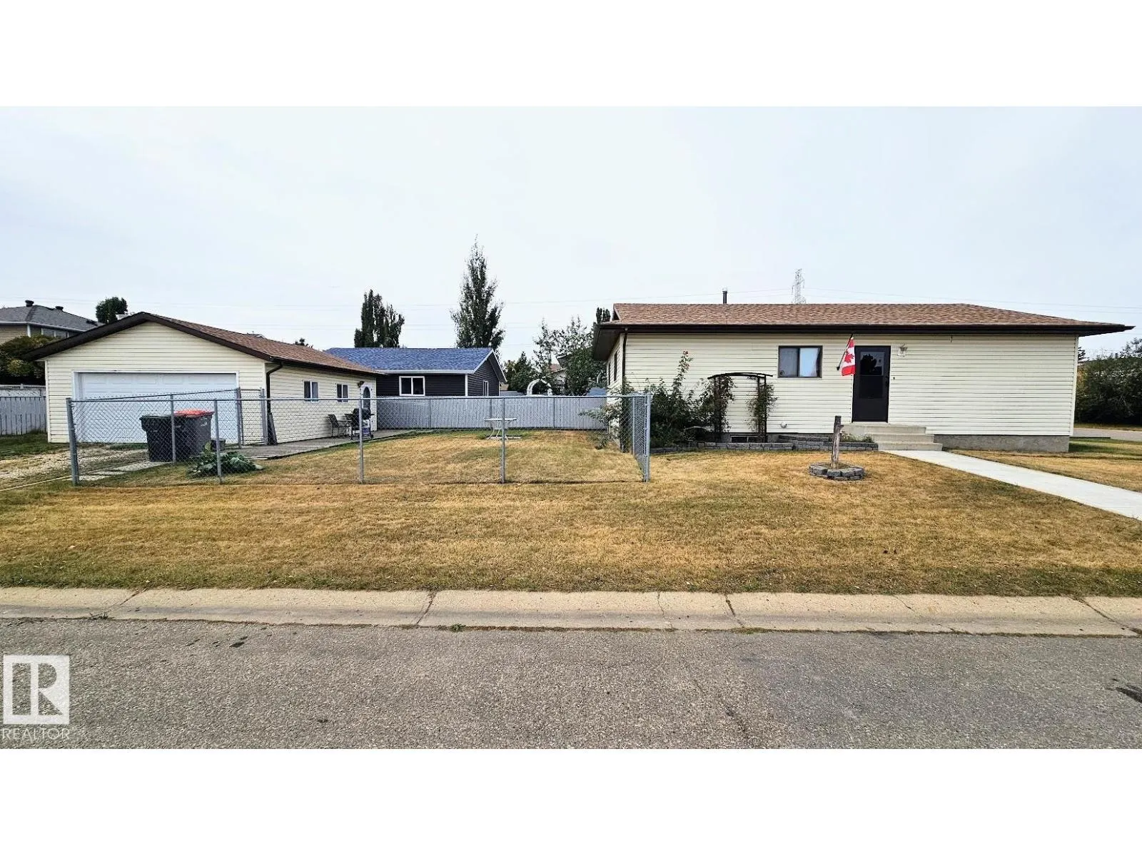 284 PORTER AV