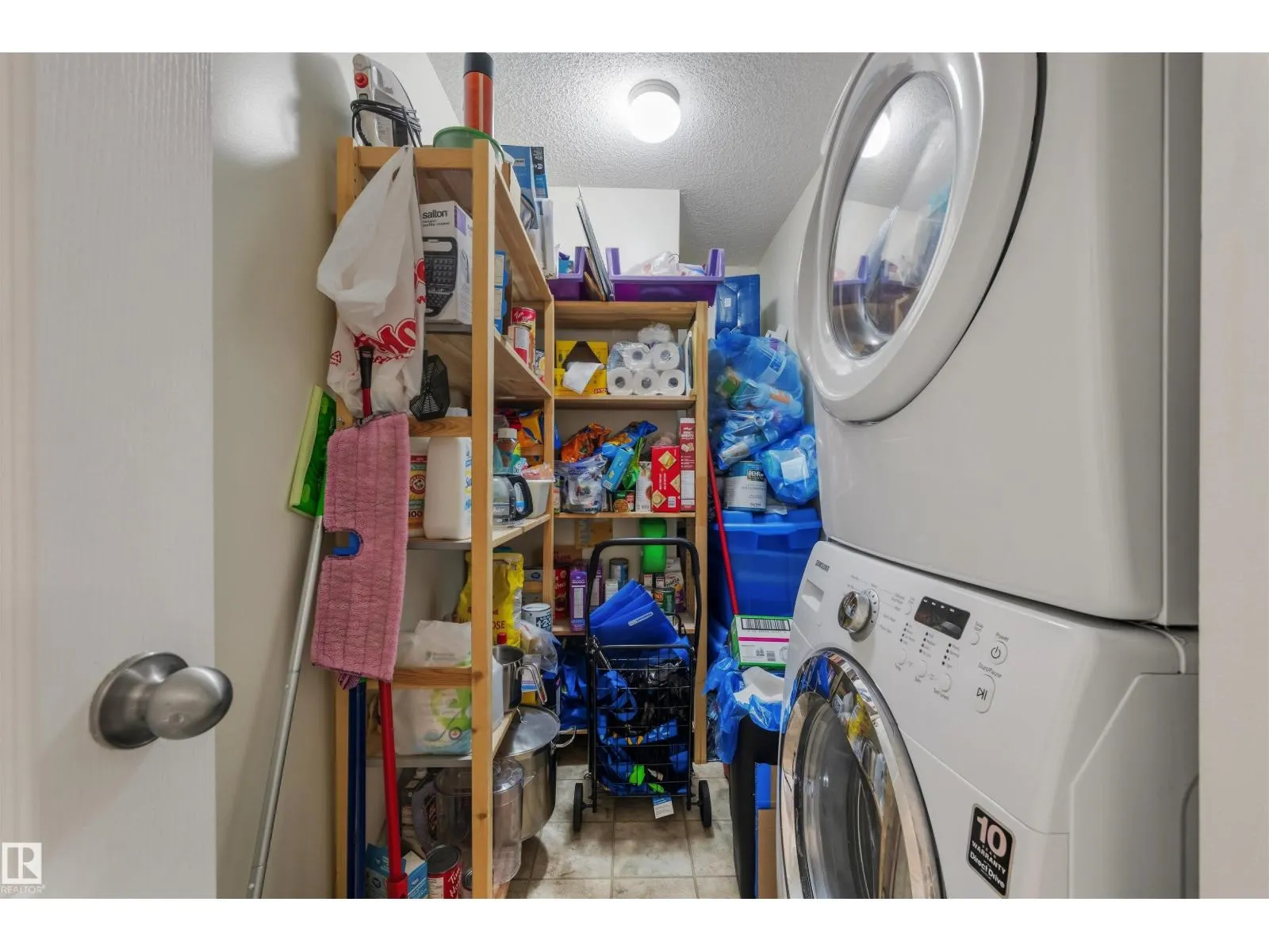 #228 5350 199 ST NW