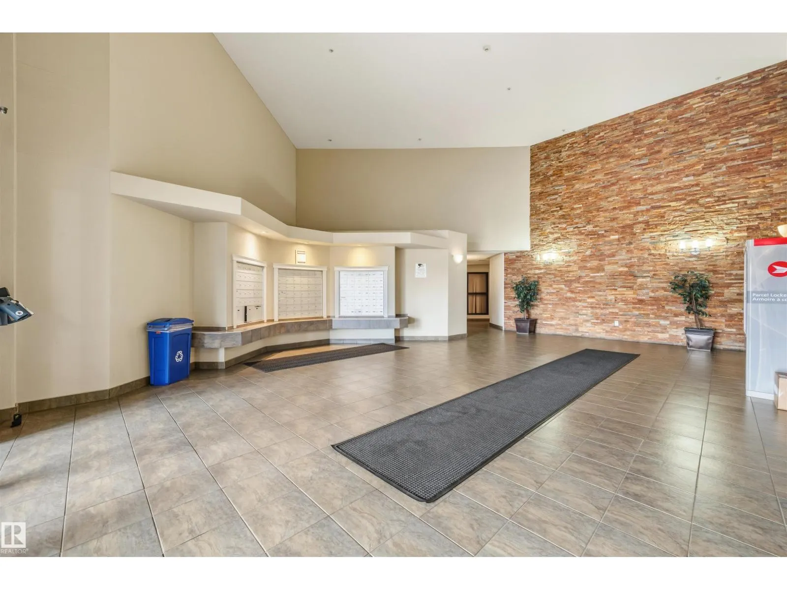 #228 5350 199 ST NW