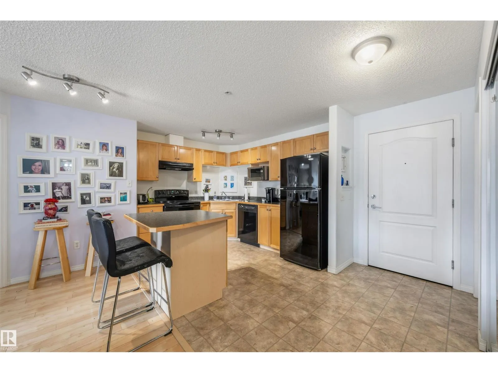 #228 5350 199 ST NW