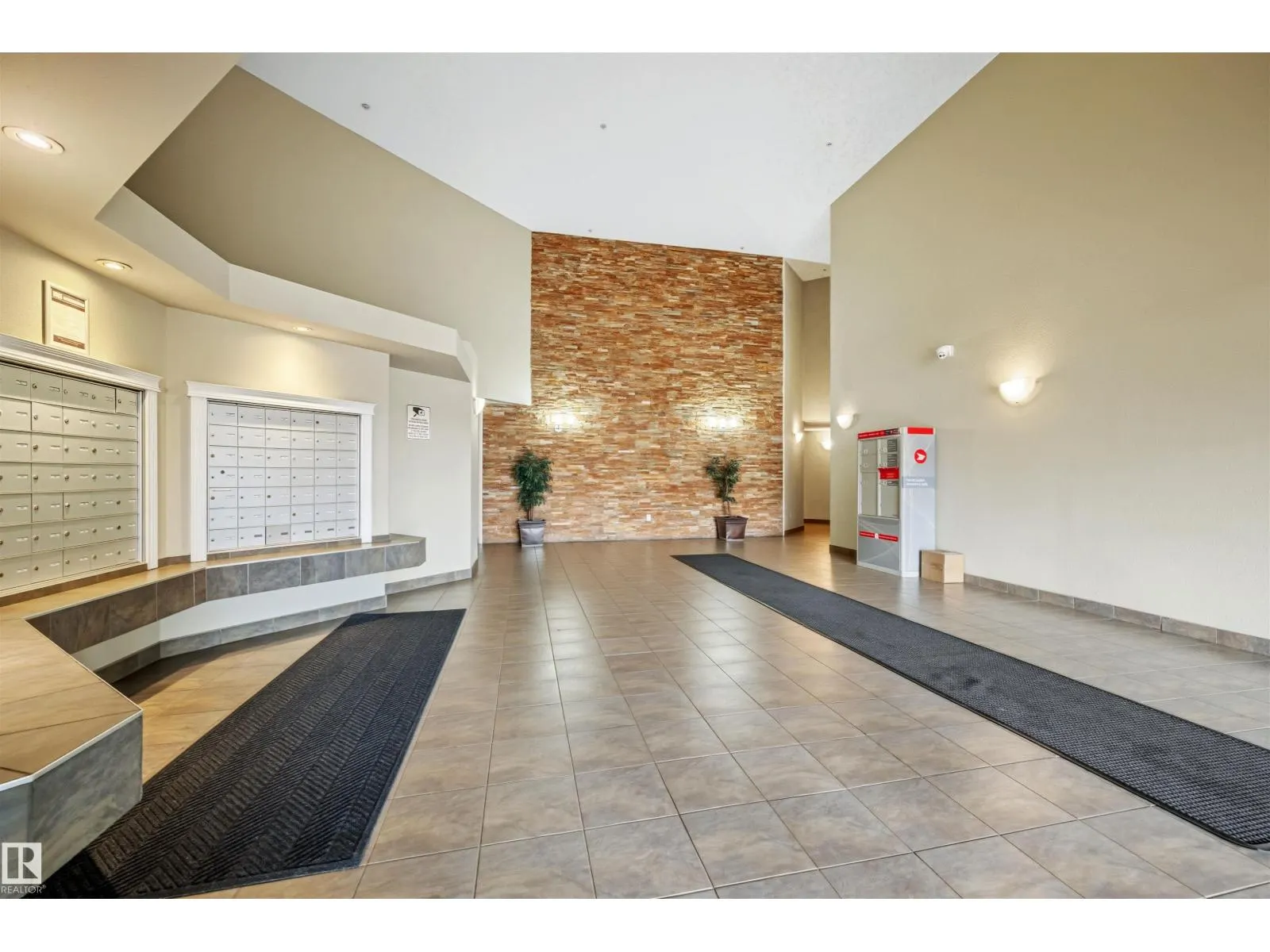 #228 5350 199 ST NW