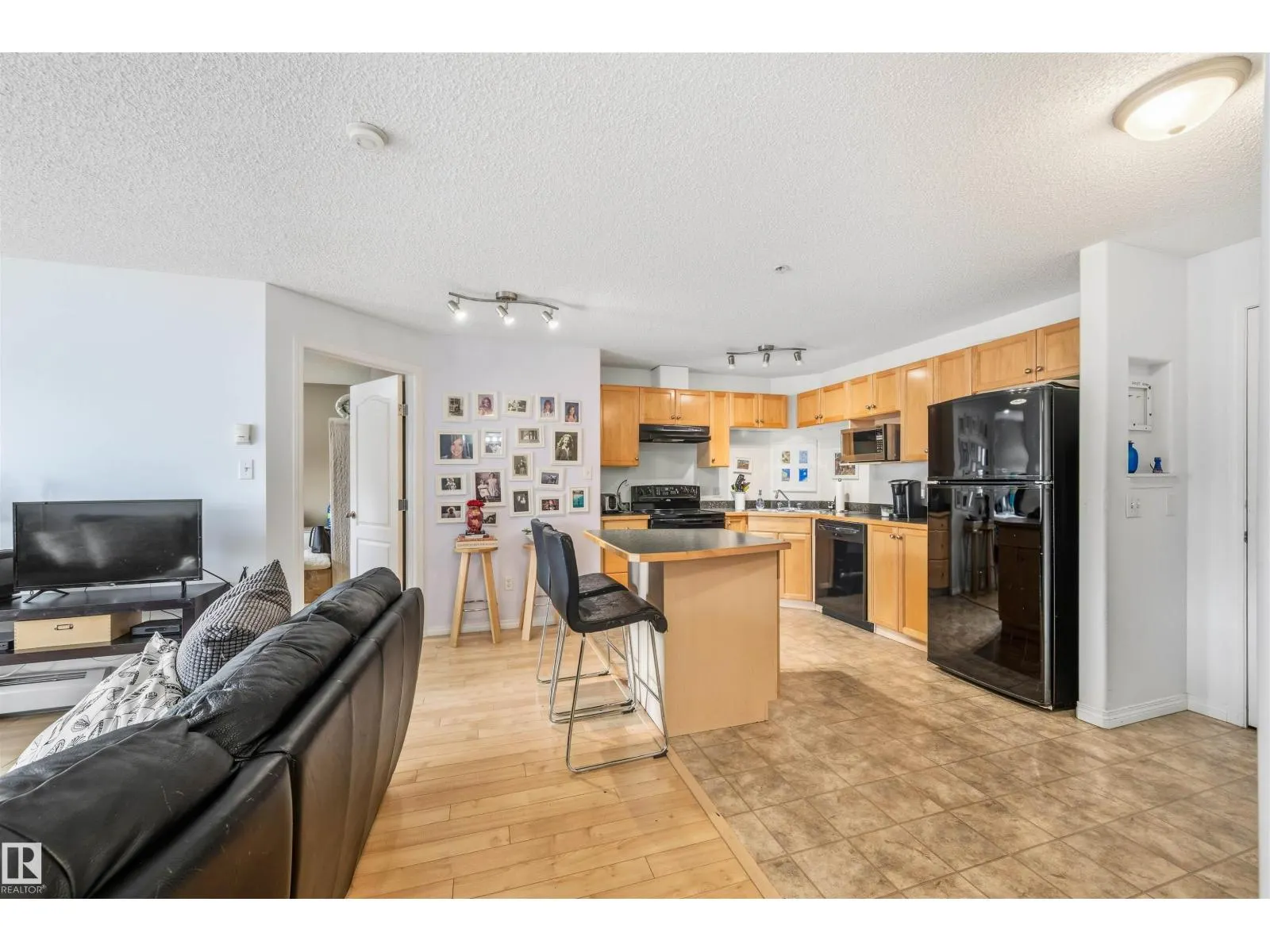 #228 5350 199 ST NW