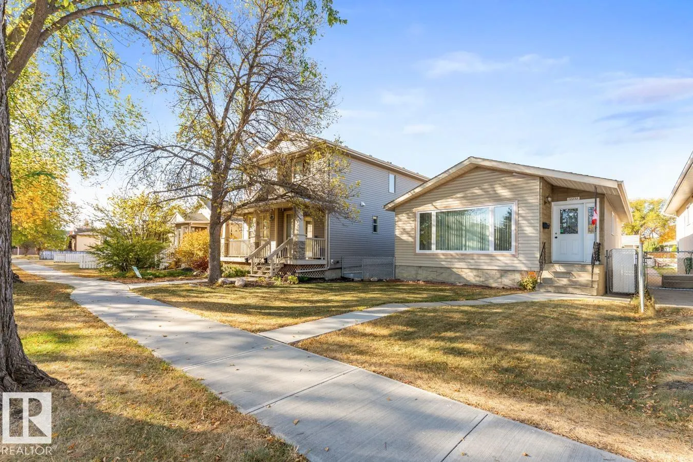 12232 83 ST NW