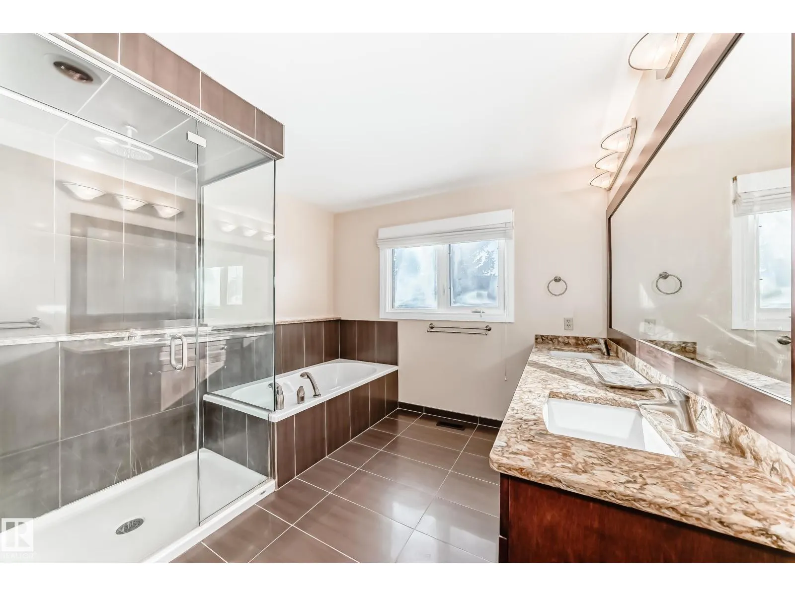 53 BLUE QUILL CR NW
