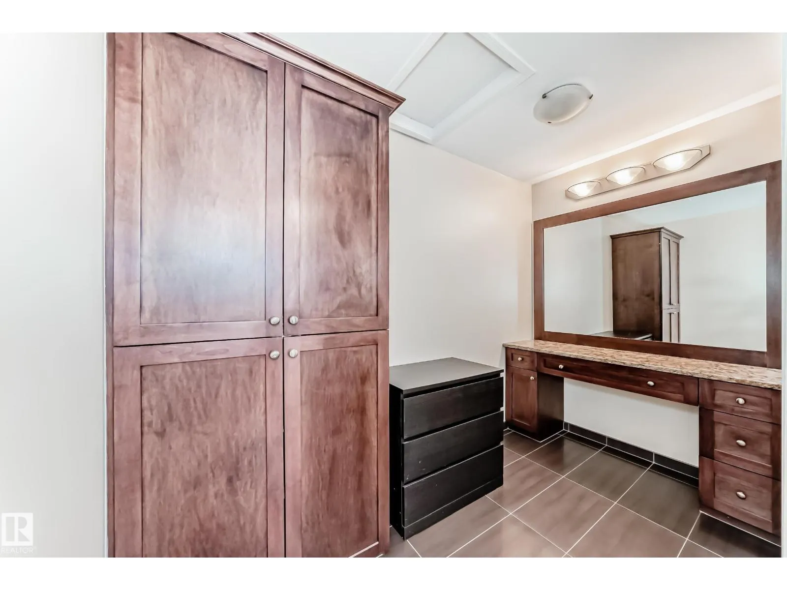 53 BLUE QUILL CR NW