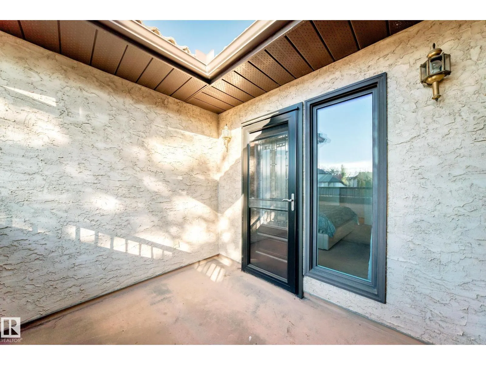 53 BLUE QUILL CR NW