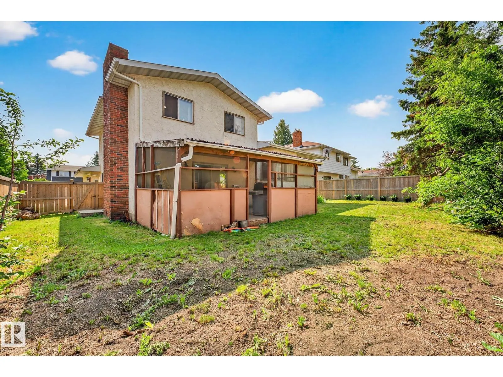 3310 113A ST NW