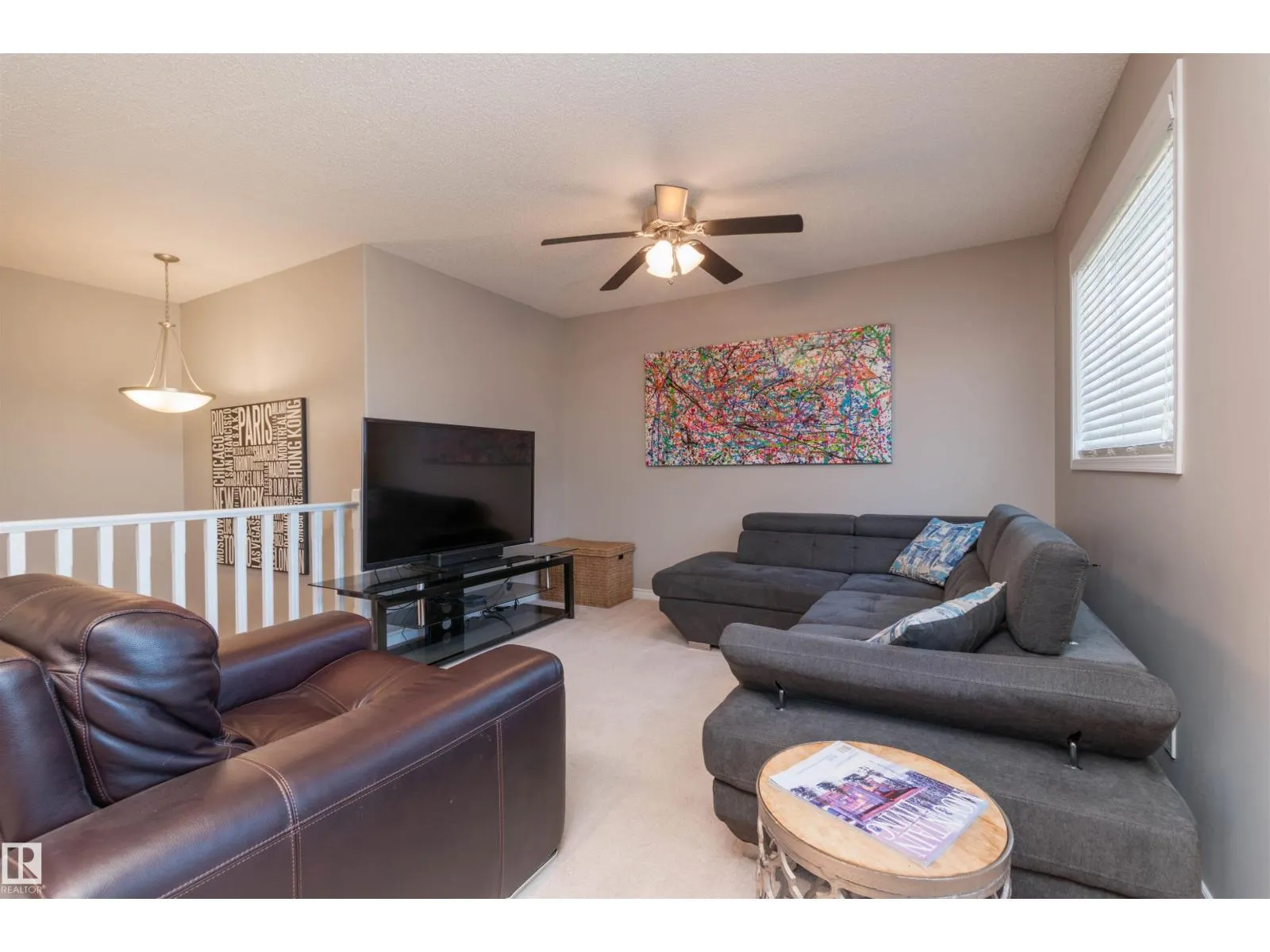109 Foxboro RD