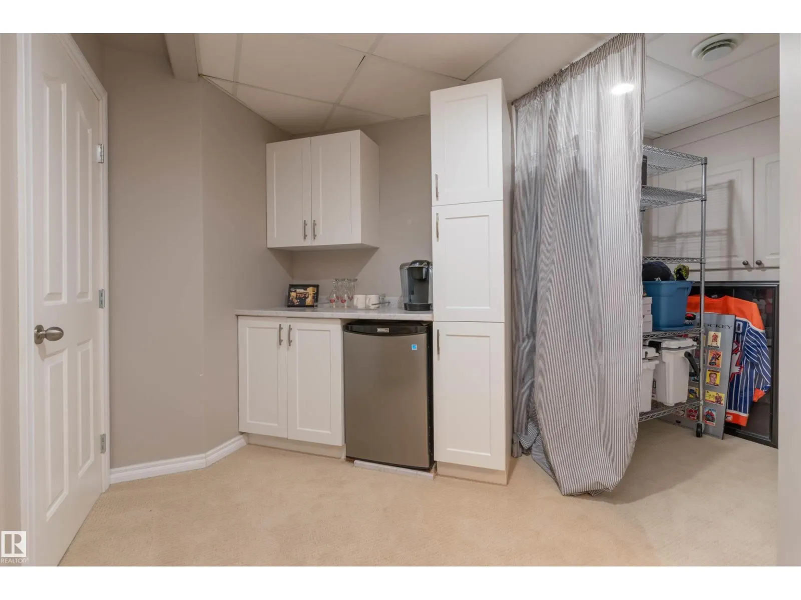 109 Foxboro RD