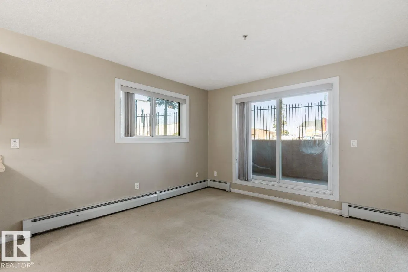 #106 9945 167 ST NW
