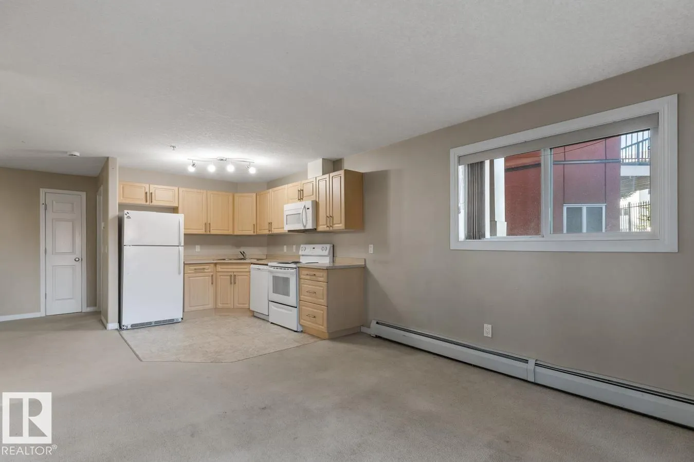 #106 9945 167 ST NW