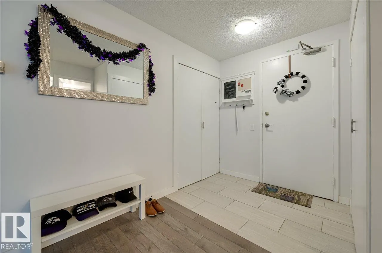 #802 10175 109 ST NW