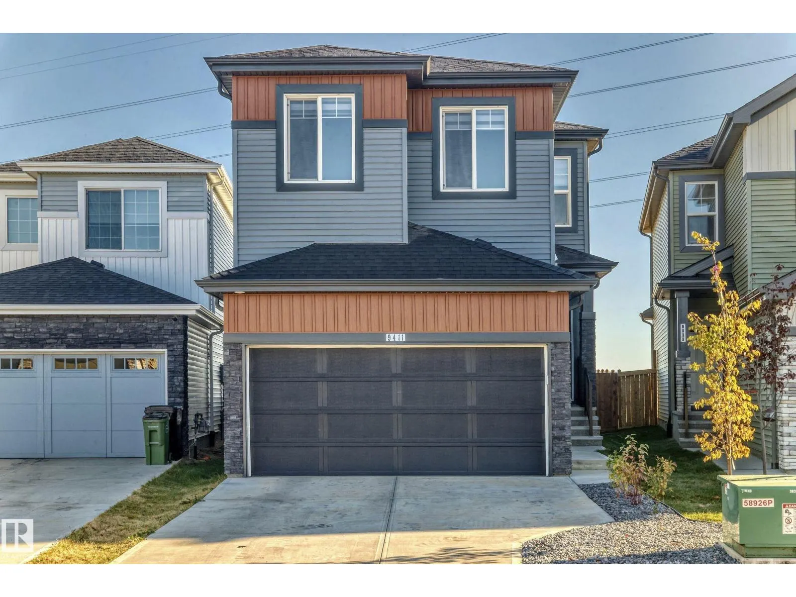 9411 PEAR CR SW