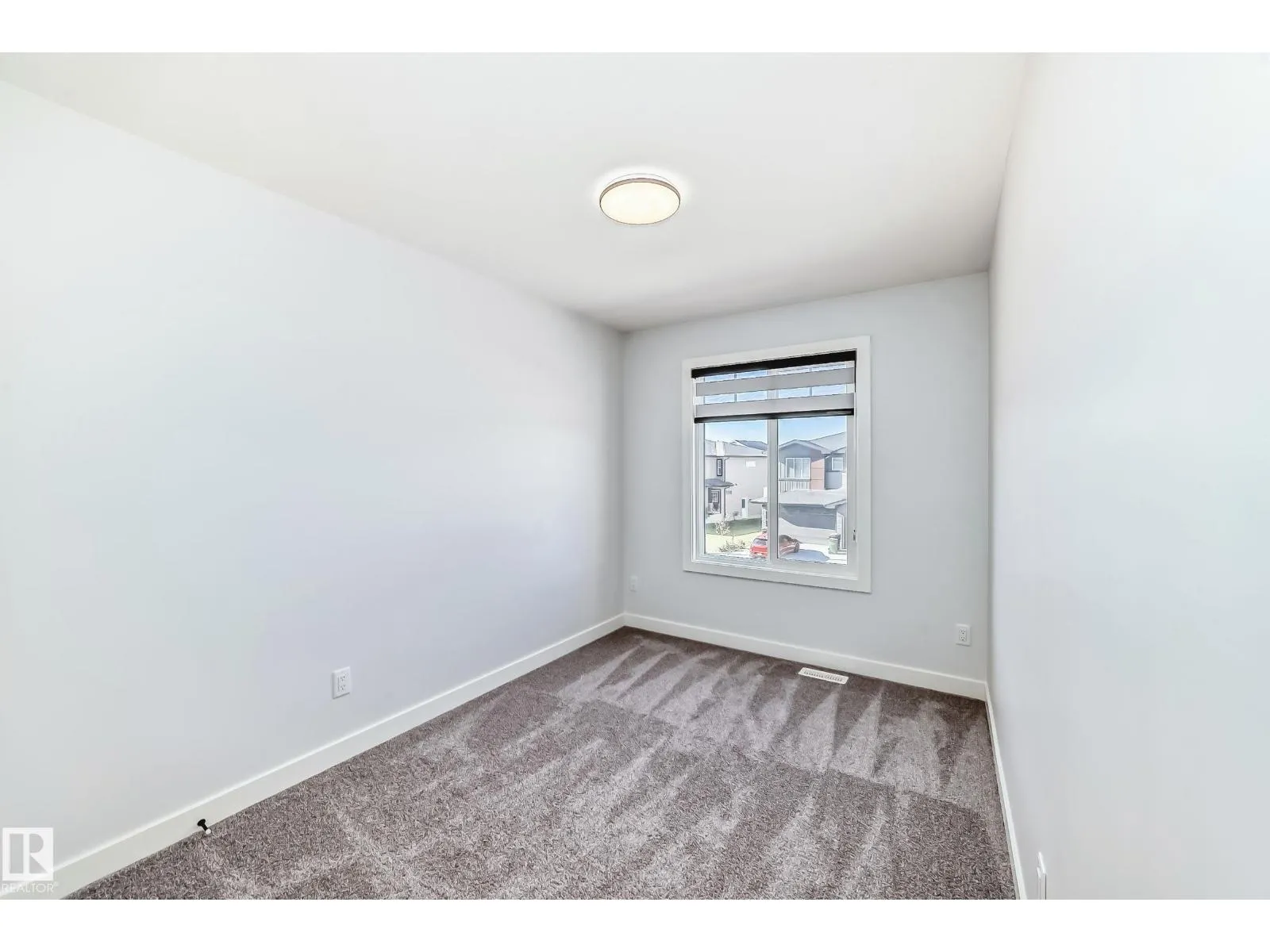 9411 PEAR CR SW