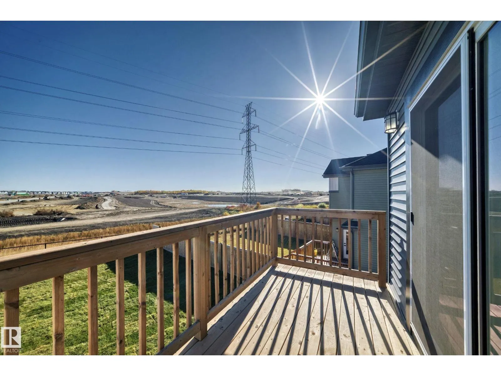 9411 PEAR CR SW