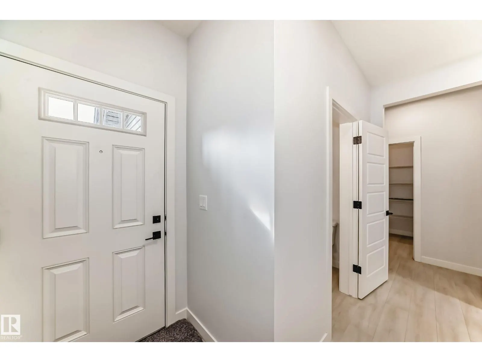 9411 PEAR CR SW
