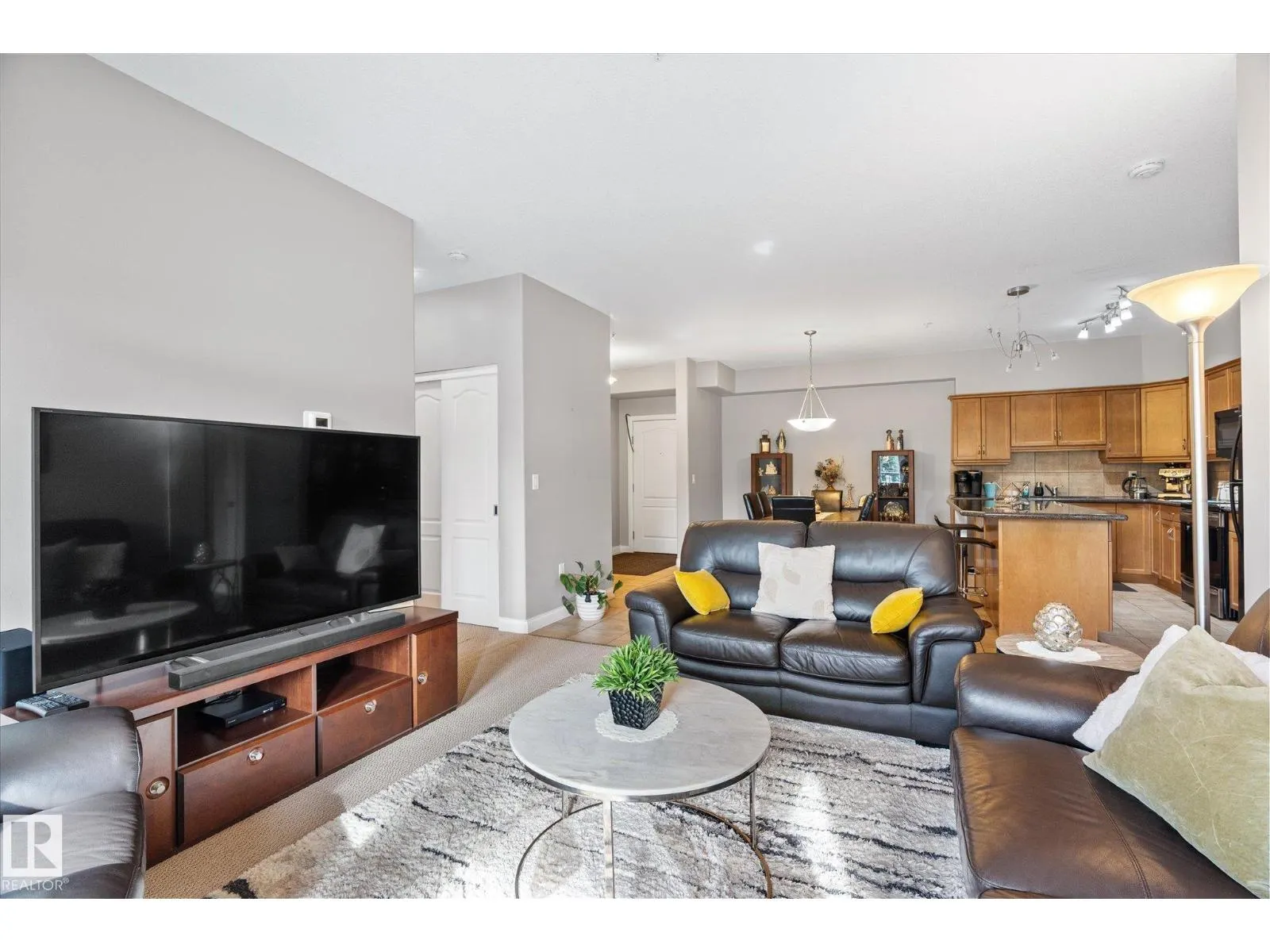 #213 1406 HODGSON WY NW