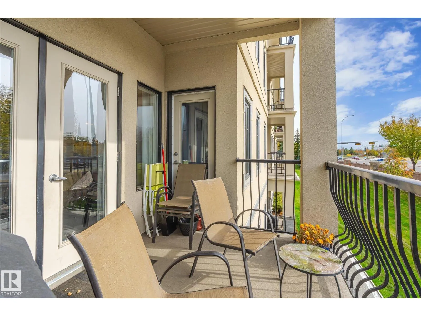 #213 1406 HODGSON WY NW