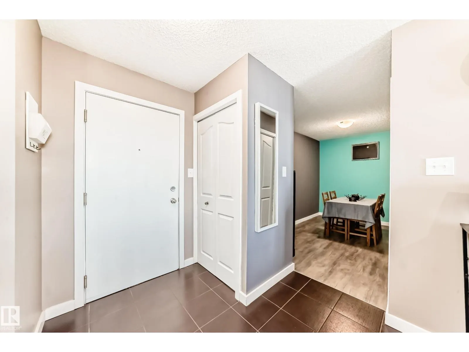 #406 1060 MCCONACHIE BV NW