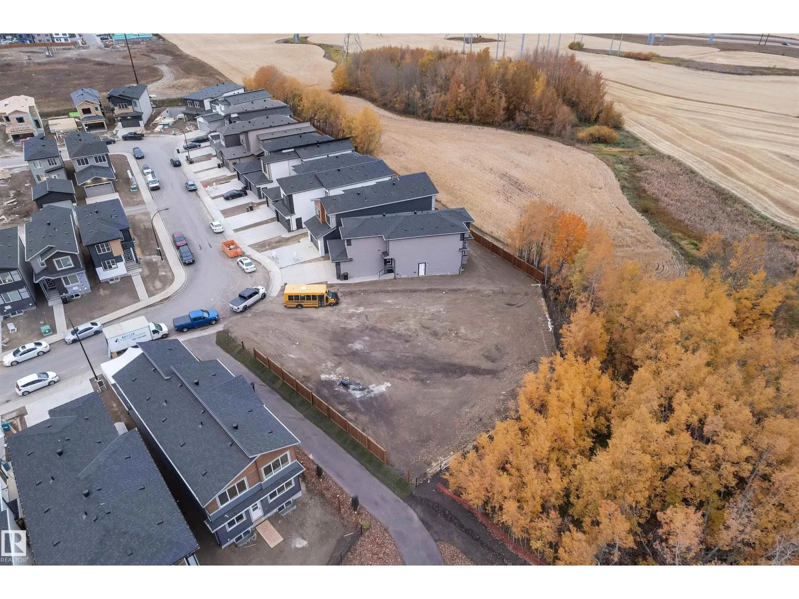 2408 1 AVE SW SW