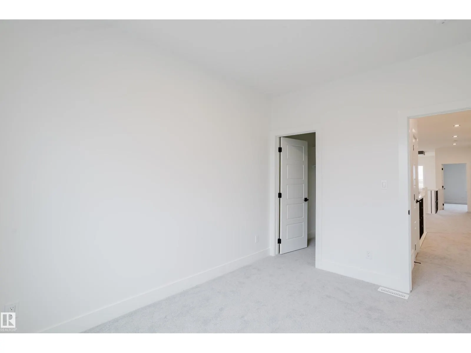 2831 188 ST NW