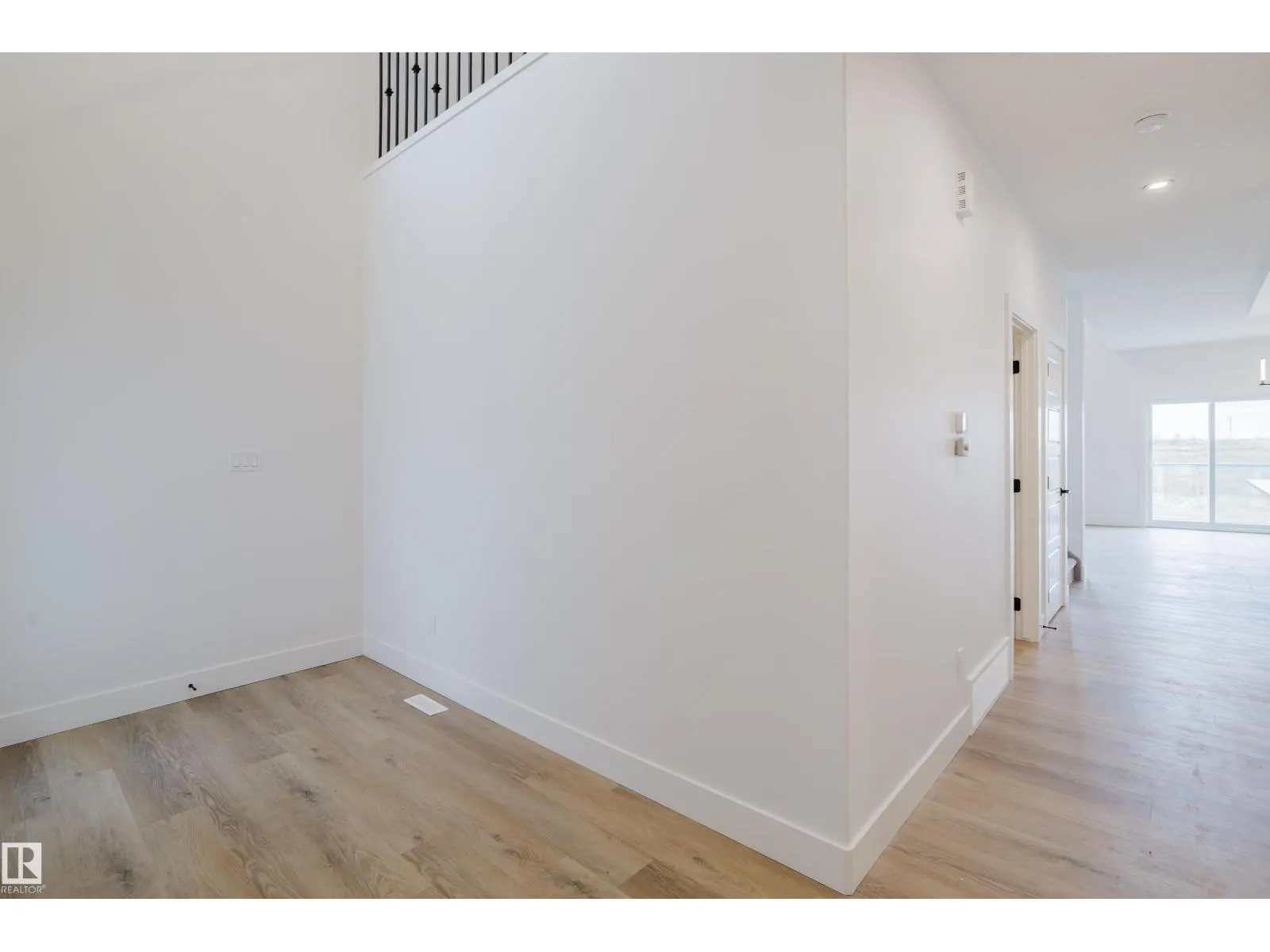 2831 188 ST NW