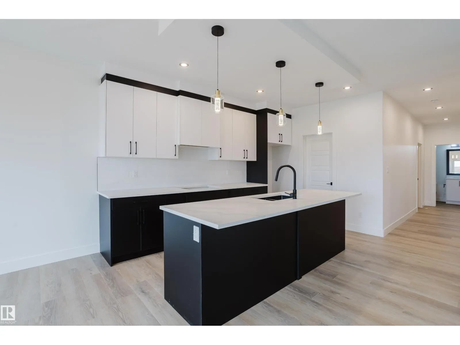 2831 188 ST NW