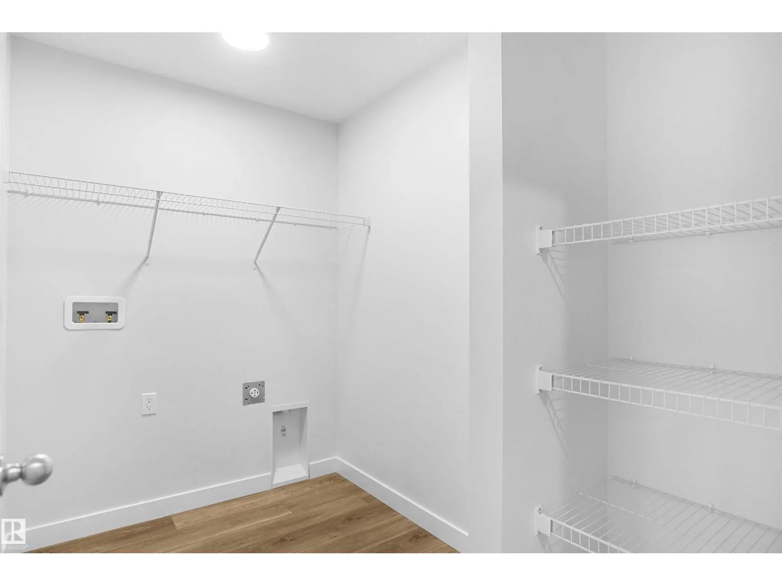 133 SUNLAND WY