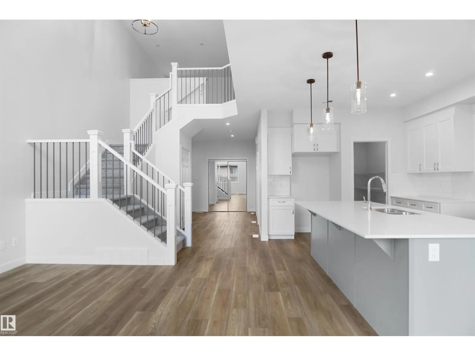 133 SUNLAND WY