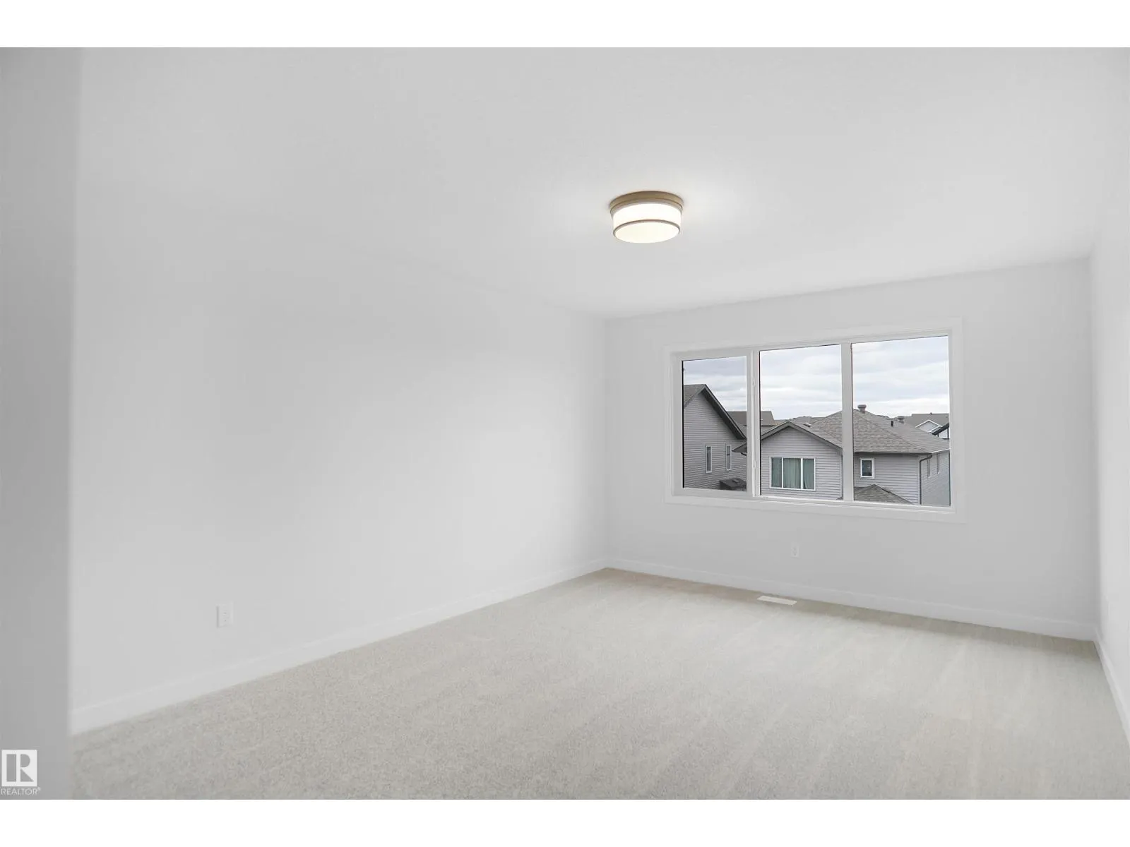133 SUNLAND WY