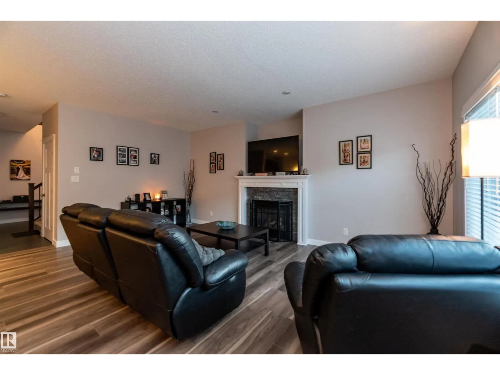 16728 60 ST NW