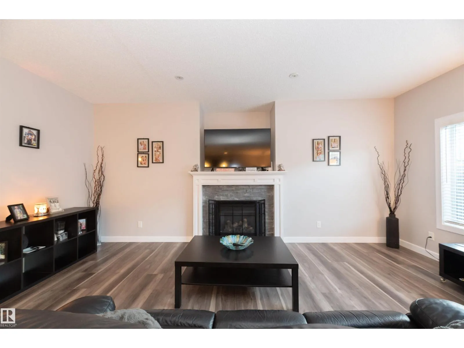 16728 60 ST NW