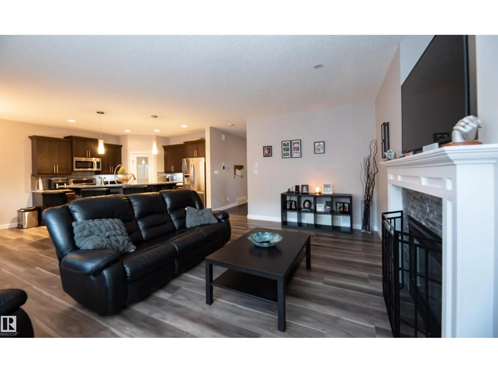 16728 60 ST NW