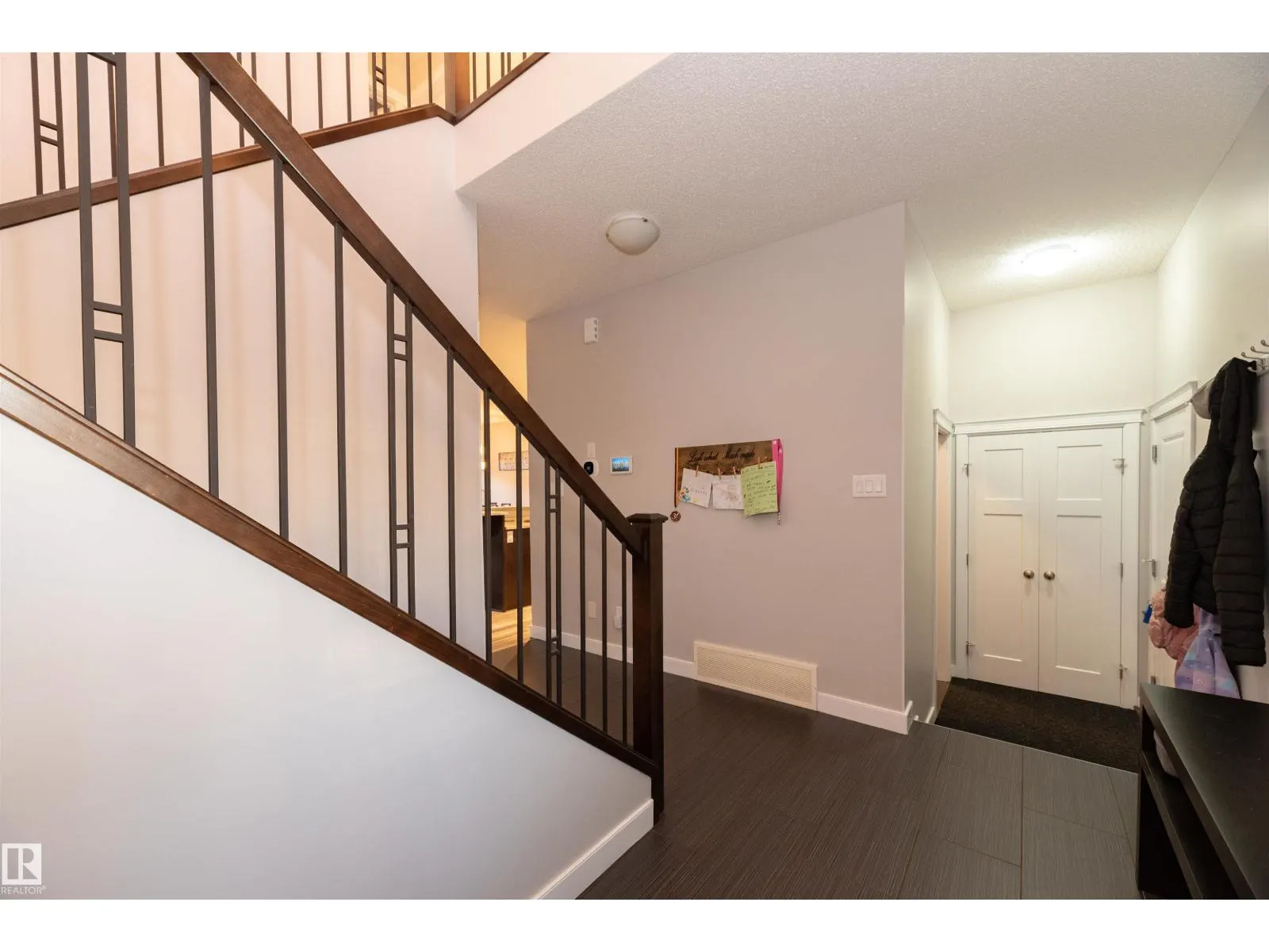 16728 60 ST NW